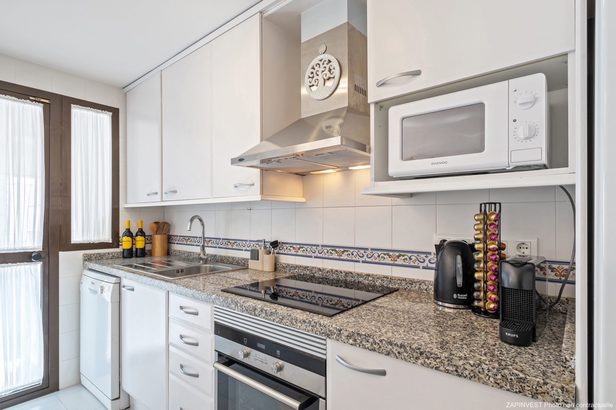 Rez-de-chaussée en bord de mer à La Duquesa, province Malaga, Espagne